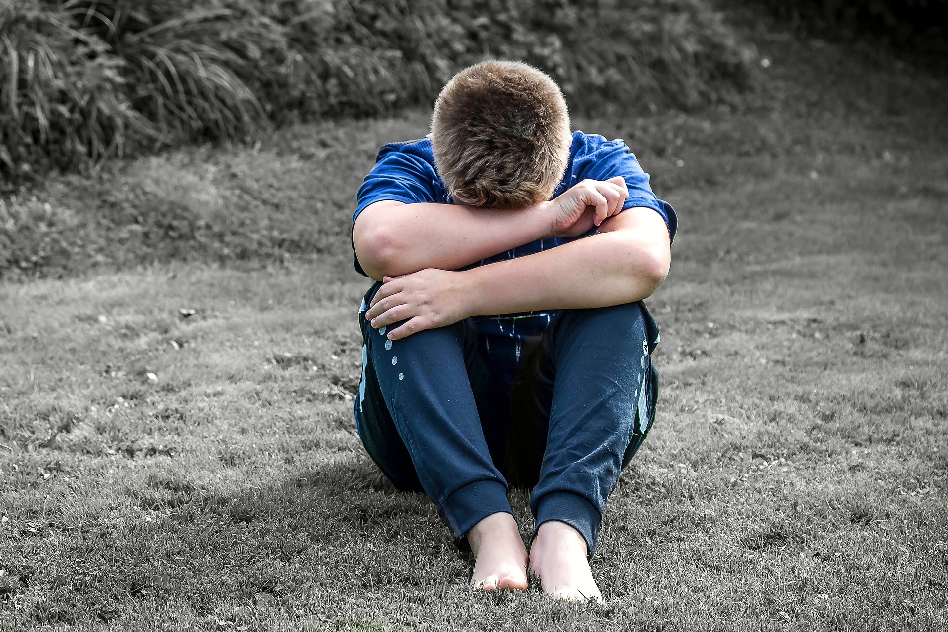 Jornada de Oración por las víctimas de abusos Sexuales 1 boy-1666611_1920