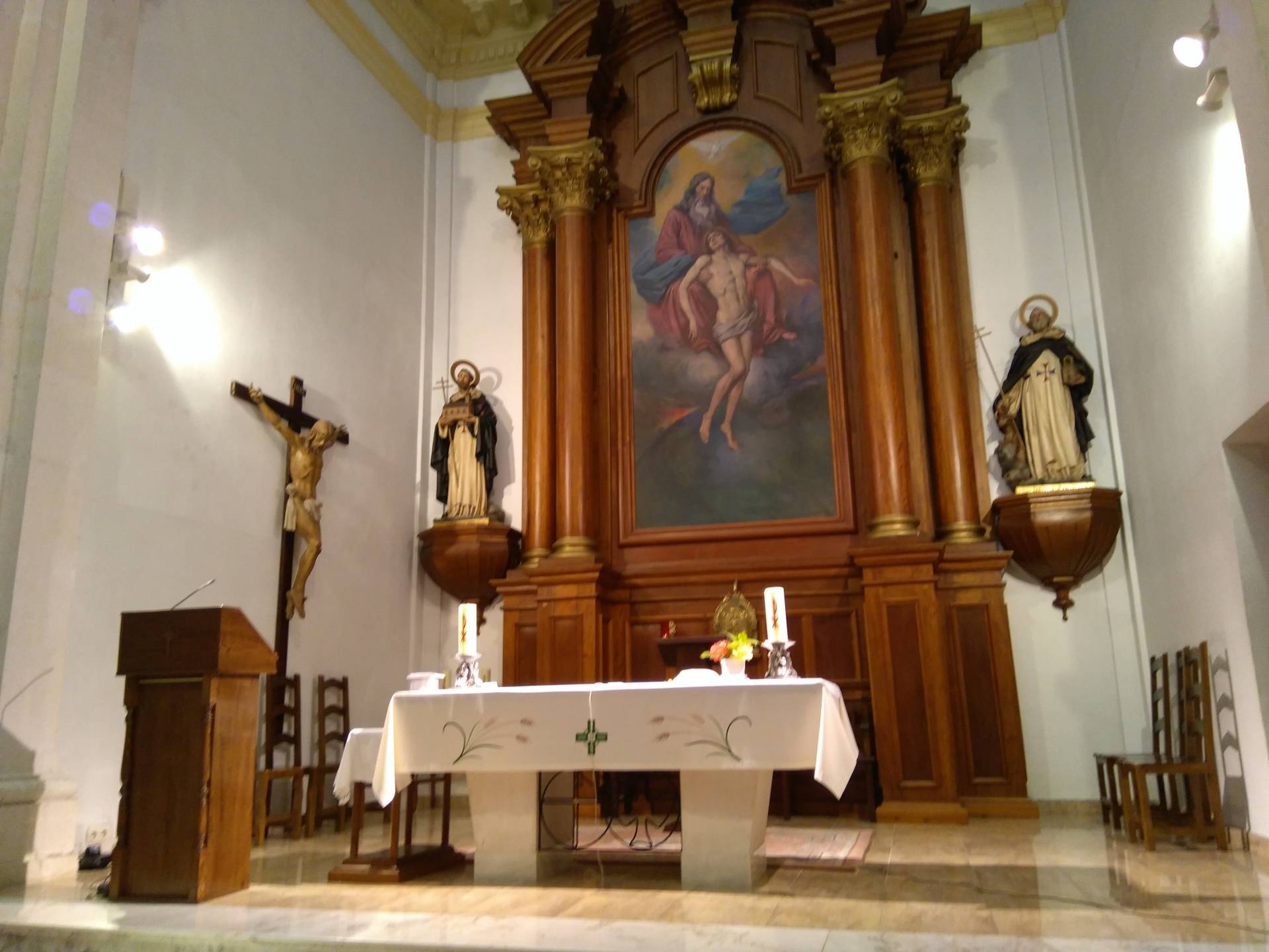 El Monasterio de las Trinitarias de Burgos cumple hoy cien años 1 capilla (2)