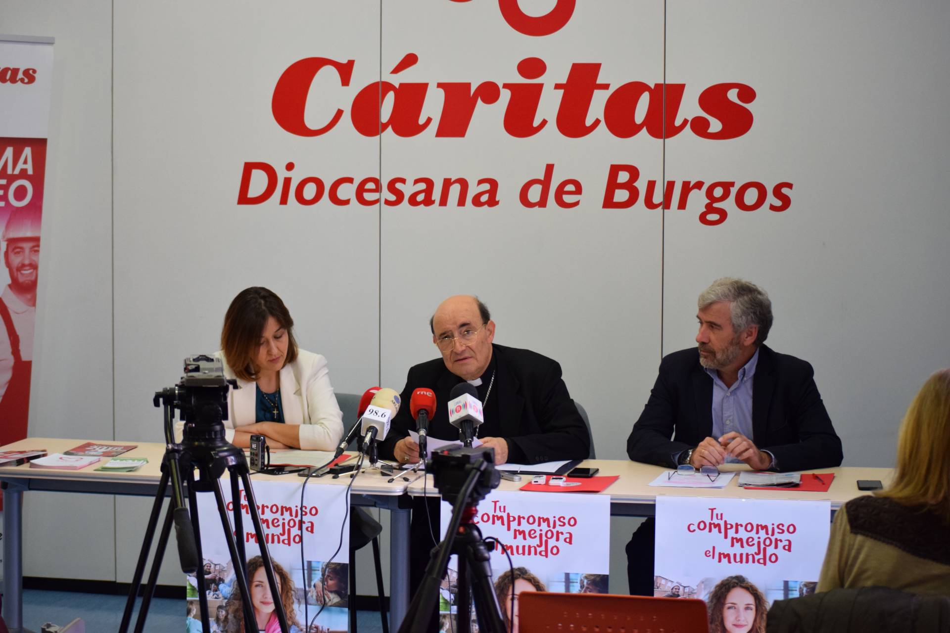 La caída de las donaciones pone en peligro la sostenibilidad de la actividad de Cáritas 3 caritas burgos_3