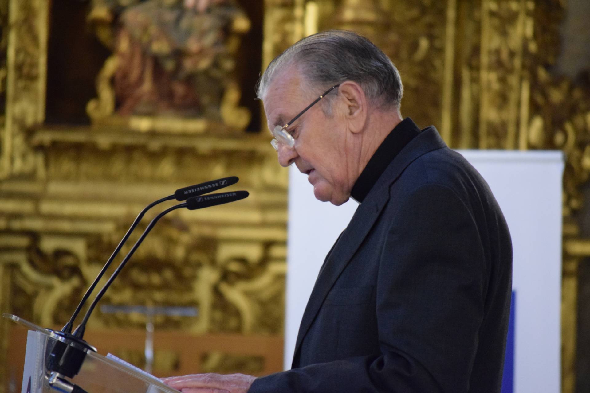 Poesía para rendir homenaje al VIII Centenario de la Catedral 1 catedral burgos rajoy_5