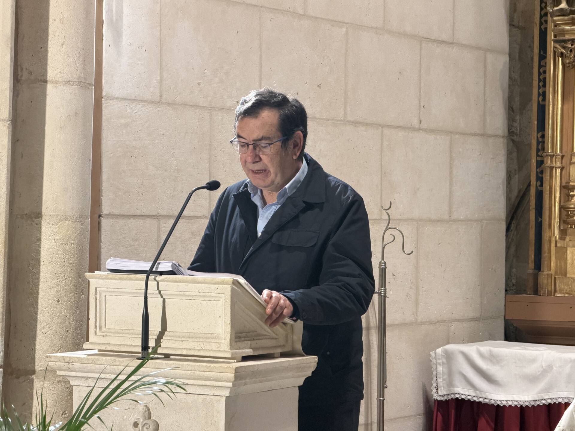 Arranca la V Edición de las 12 horas de lectura continua de la Biblia 3 catedral-burgos-v-edición-12-horas-lectura-continua-biblia_00004