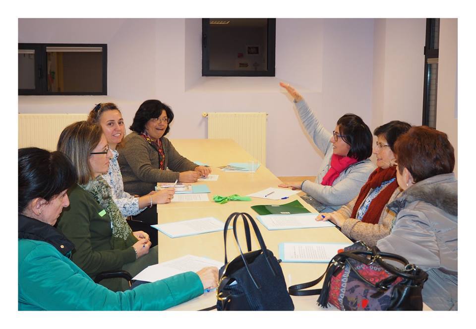 Catequistas que acogen y acompañan 9 catequistas vena 8