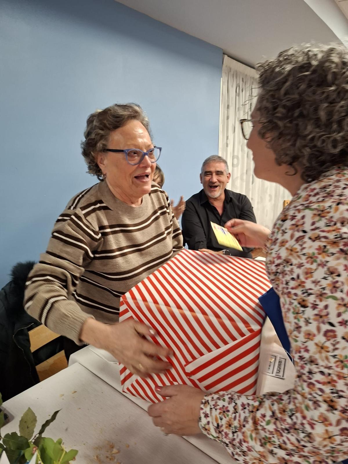 La cena solidaria de Manos Unidas reúne a un centenar de comensales en Miranda de Ebro 3 cena-solidaria-manos-unidas-miranda-ebro_00004