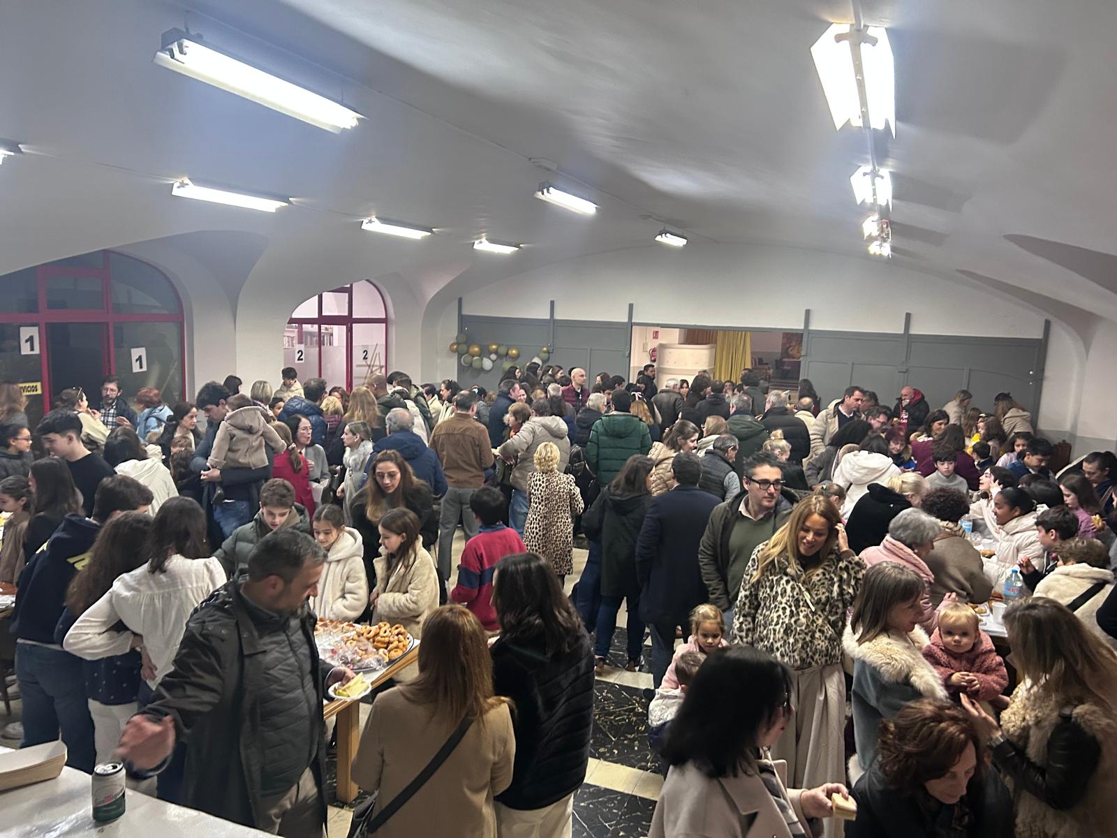 La cena solidaria de Manos Unidas reúne a un centenar de comensales en Miranda de Ebro 6 cena-solidaria-manos-unidas-miranda-ebro_00006