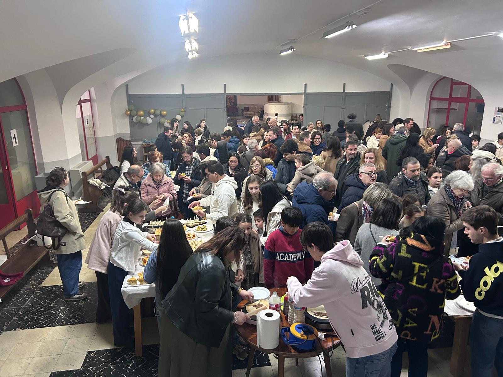 La cena solidaria de Manos Unidas reúne a un centenar de comensales en Miranda de Ebro 2 cena-solidaria-manos-unidas-miranda-ebro_00007