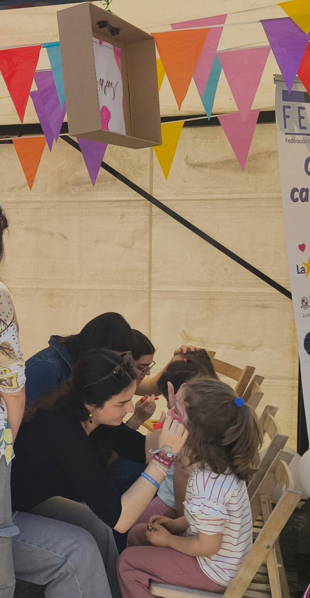 El COF participa en la Feria de las Familias de Burgos 13 El COF participa en la Feria de las Familias de Burgos
