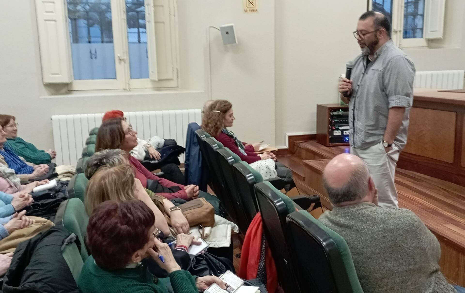 «El primer anuncio exige salir y buscar a las personas allí donde están» 2 charla-pacho-bermeo-primer-anuncio-burgos_00001