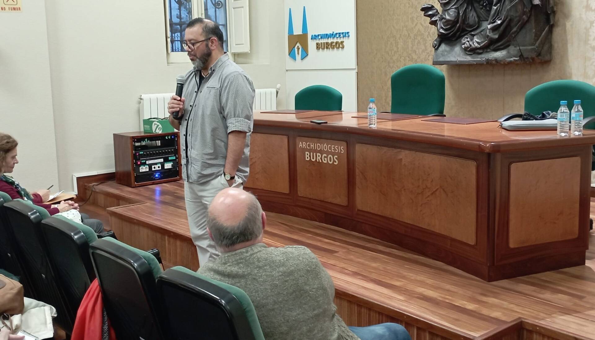 «El primer anuncio exige salir y buscar a las personas allí donde están» 4 charla-pacho-bermeo-primer-anuncio-burgos_00002