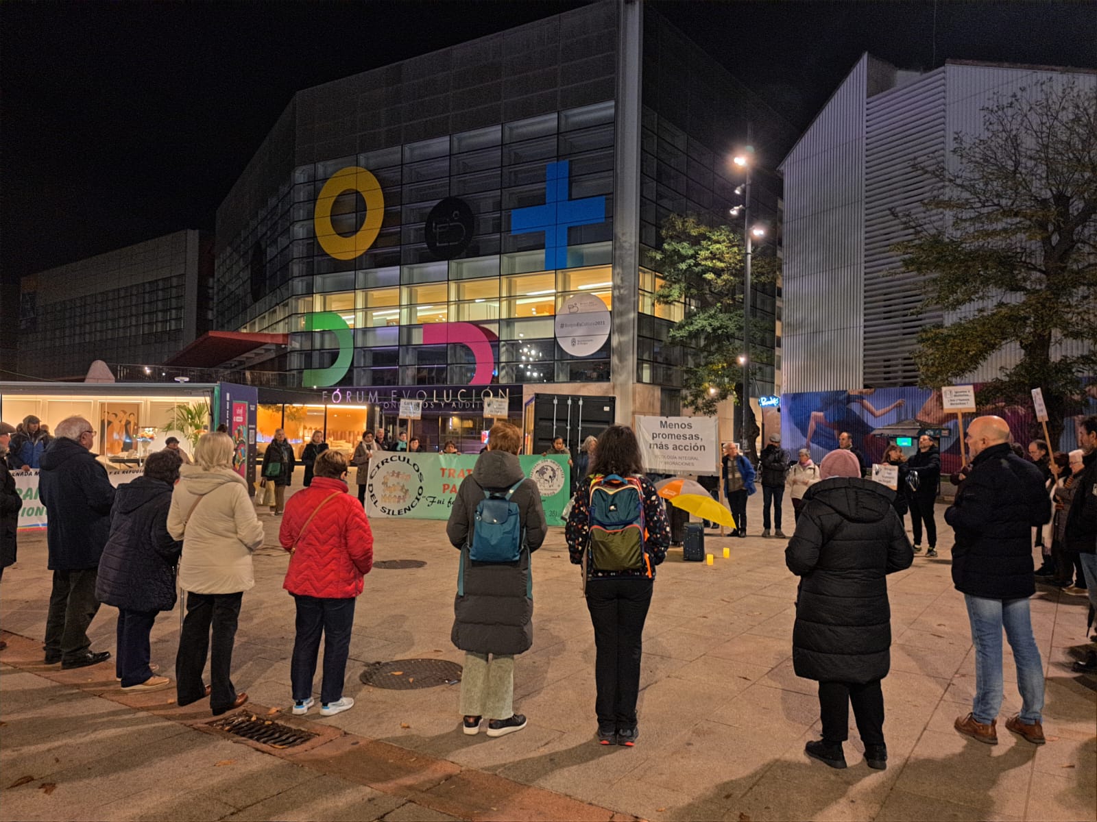 «Menos promesas, más acción»: el Círculo de Silencio reclama compromisos reales frente al cambio climático 5 circulo-silencio-compromisos-cambio-climatico_05