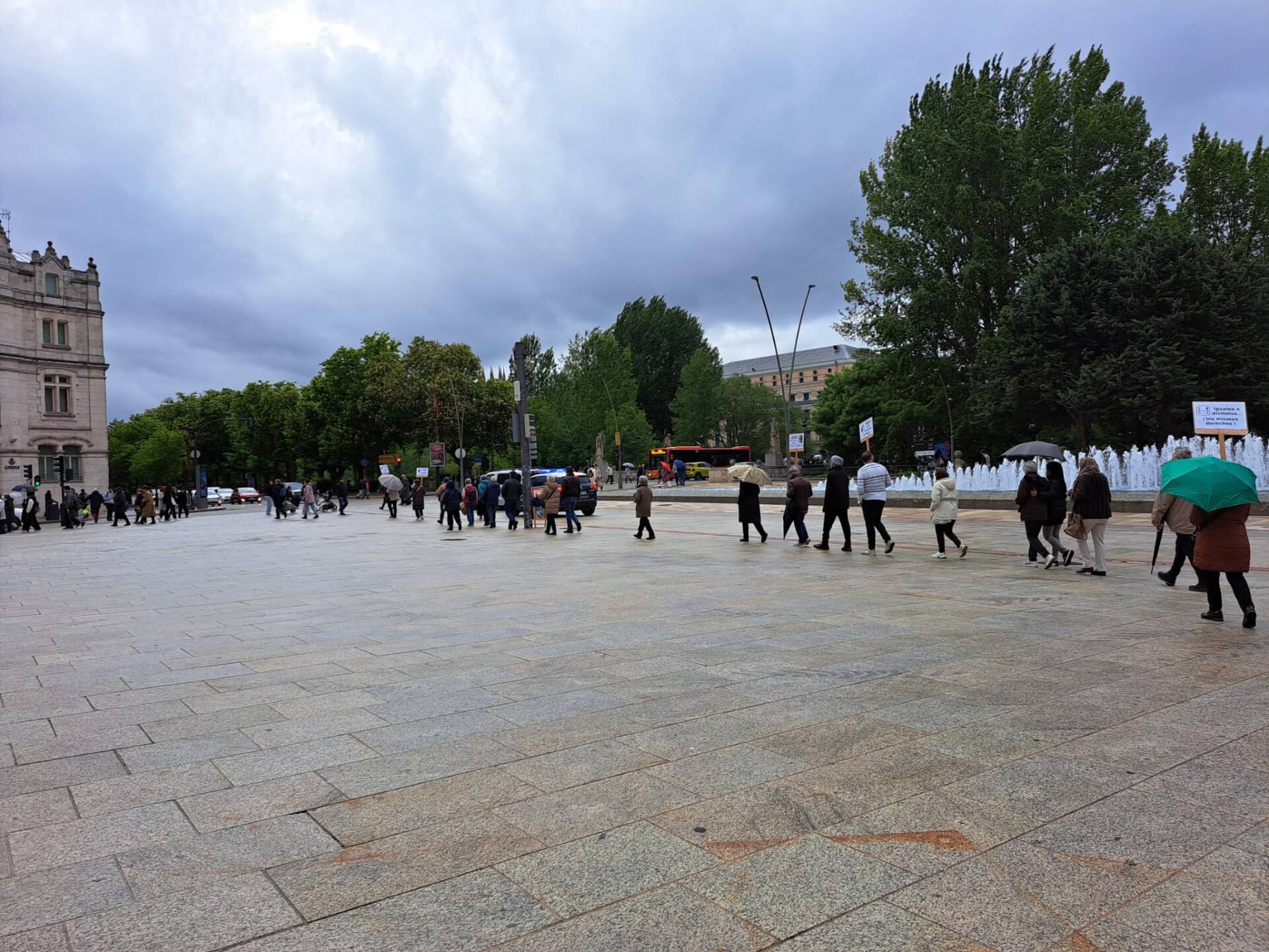 «Debemos desmontar la trampa de enfrentar a los pobres de aquí con los de fuera» 6 «Debemos desmontar la trampa de enfrentar a los pobres de aquí con los de fuera»