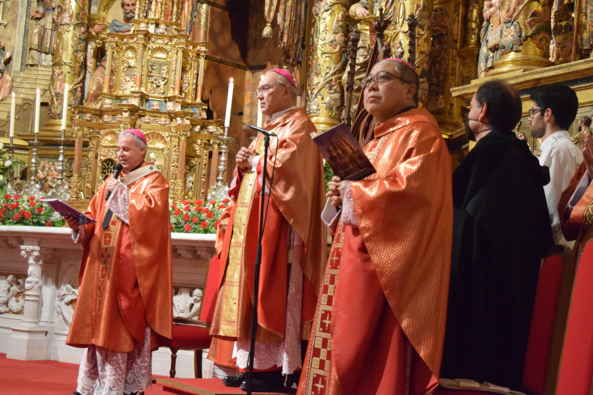 La Iglesia en Burgos pone fin al Año Jubilar con el deseo de renovar «la tarea misionera y evangelizadora» 4 Clausura Año Jubilar de la Catedral de Burgos