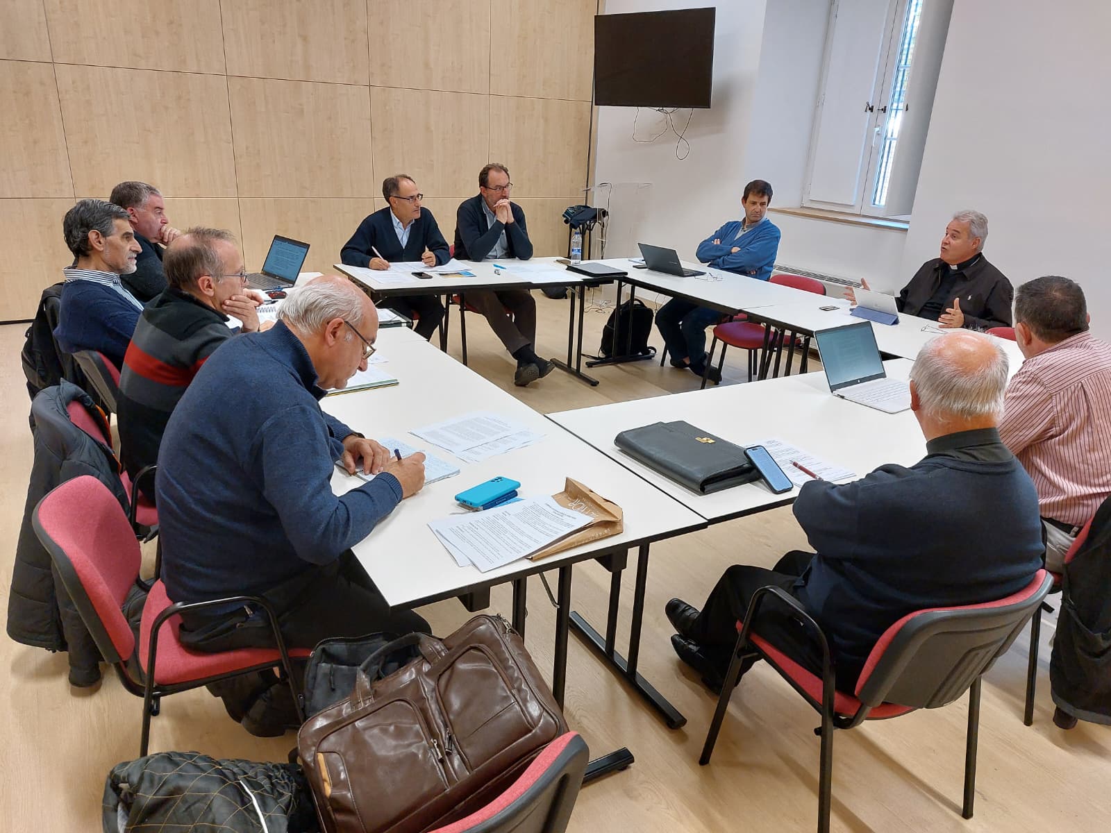 El Colegio de Arciprestes mantiene su primera reunión del curso 3 colegio-arciprestes-primera-reunión-curso_00002