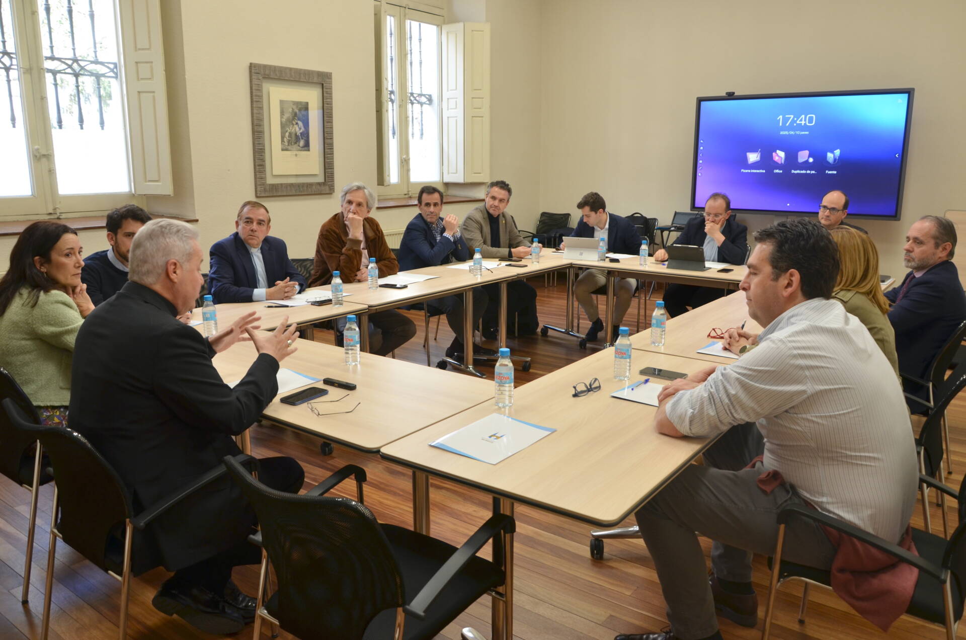La Comisión de Sostenimiento se pone 'en marcha' con varias iniciativas 8 La Comisión de Sostenimiento se pone 'en marcha' con varias iniciativas