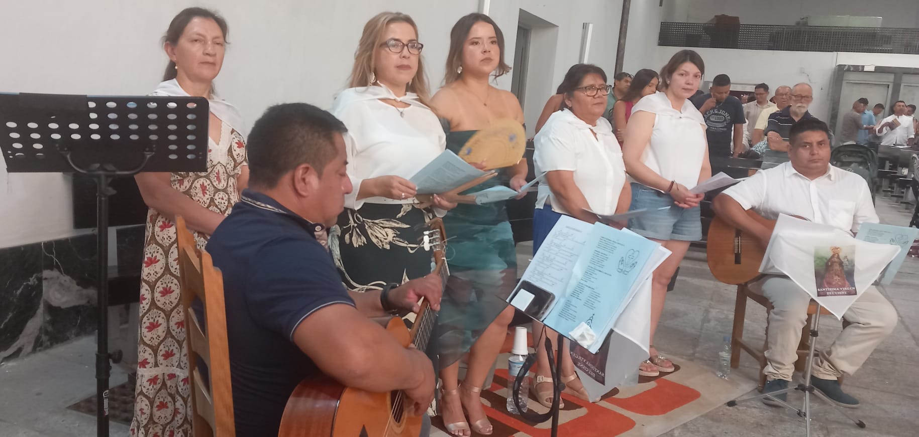 Las comunidades ecuatorianas celebran a la Virgen del Cisne en Miranda y Aranda 2 comunidades-ecuatorianas-virgen-cisne-miranda_05