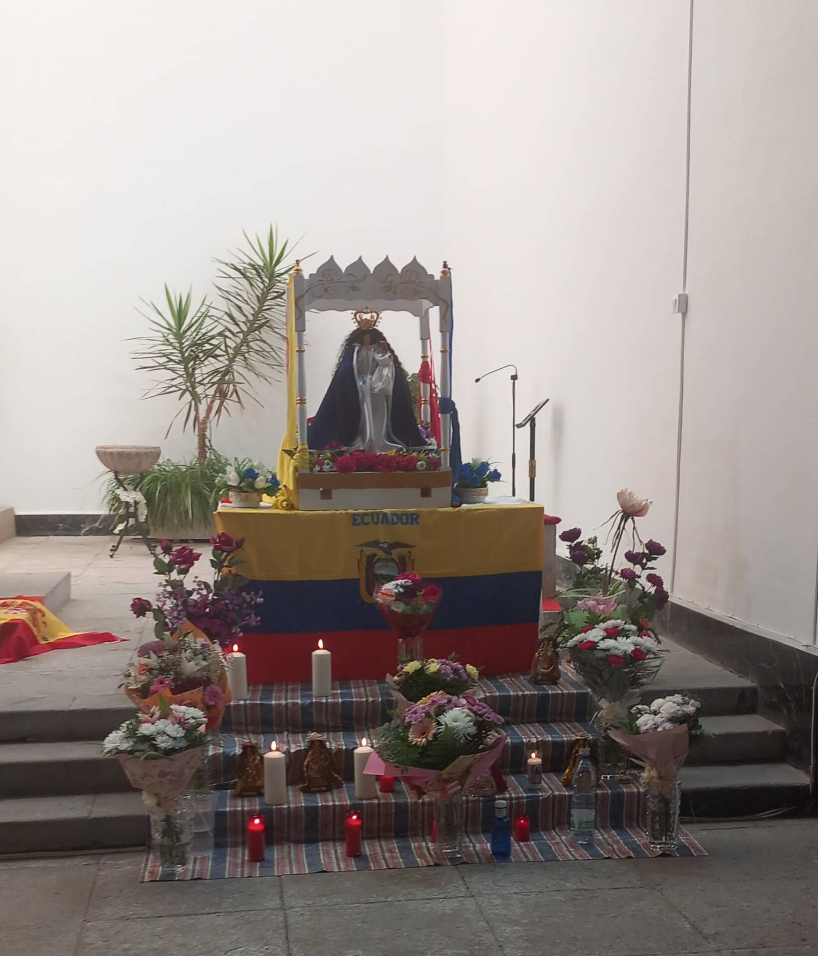 Las comunidades ecuatorianas celebran a la Virgen del Cisne en Miranda y Aranda 6 comunidades-ecuatorianas-virgen-cisne-miranda_06