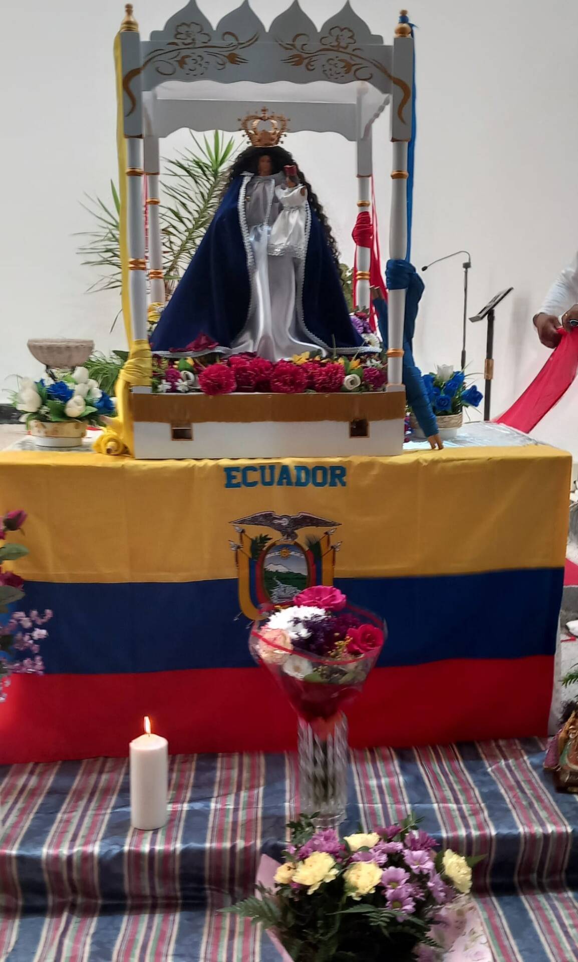 Las comunidades ecuatorianas celebran a la Virgen del Cisne en Miranda y Aranda 4 comunidades-ecuatorianas-virgen-cisne-miranda_10