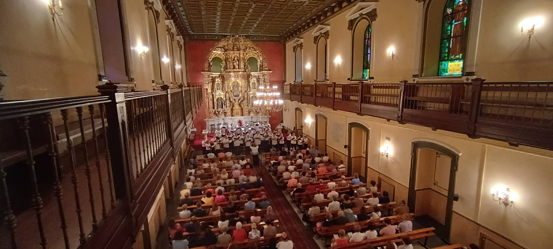 El Ciclo de Corales Internacional llena la capilla del Seminario por su 125 aniversario 3 Concierto Coral Semniario_3