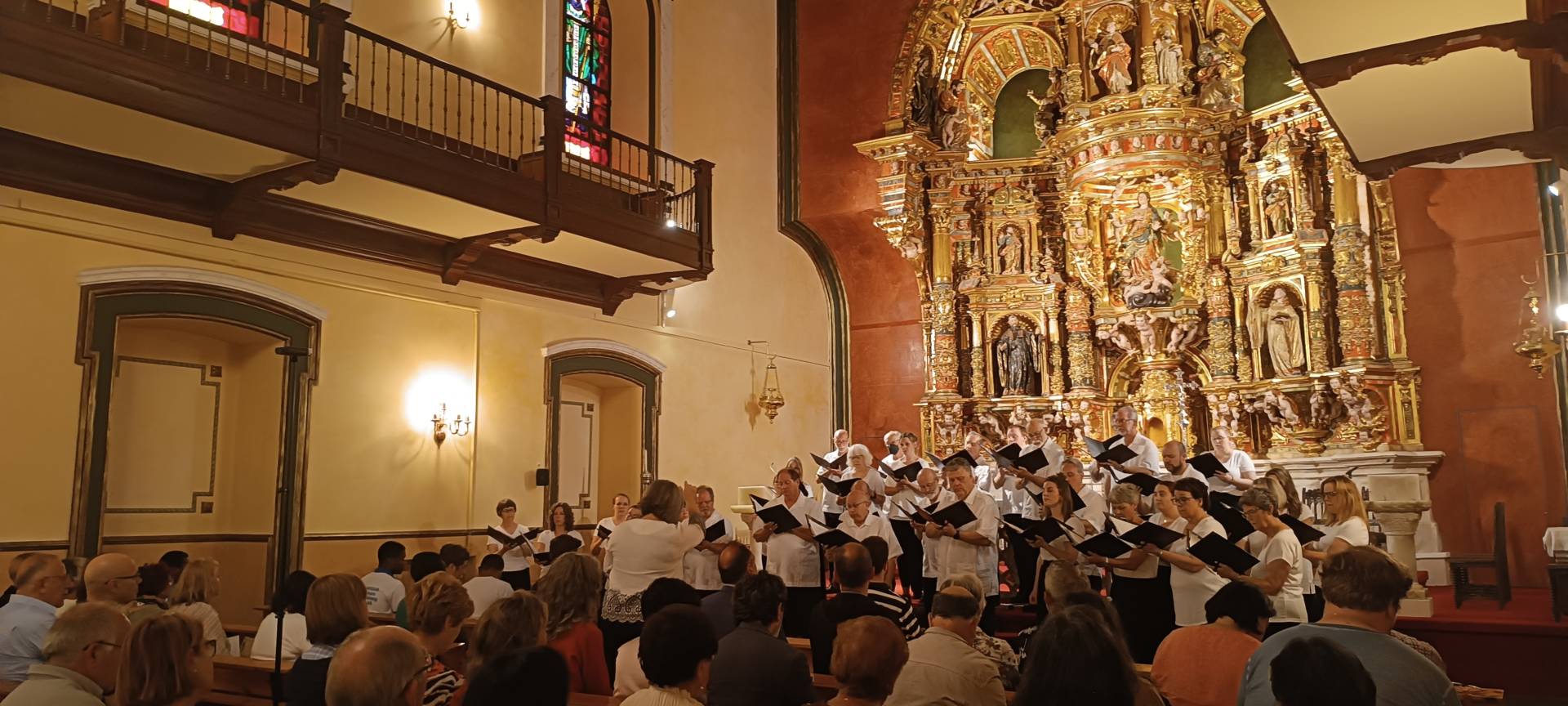 El Ciclo de Corales Internacional llena la capilla del Seminario por su 125 aniversario 4 Concierto Coral Semniario_5