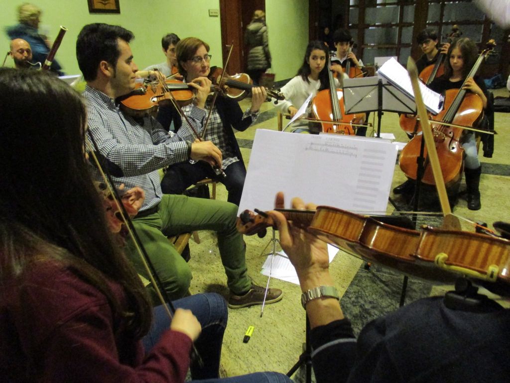 Una joven orquesta tocará en la beatificación de los cinco mártires burgaleses 2 coro-joven.jpg