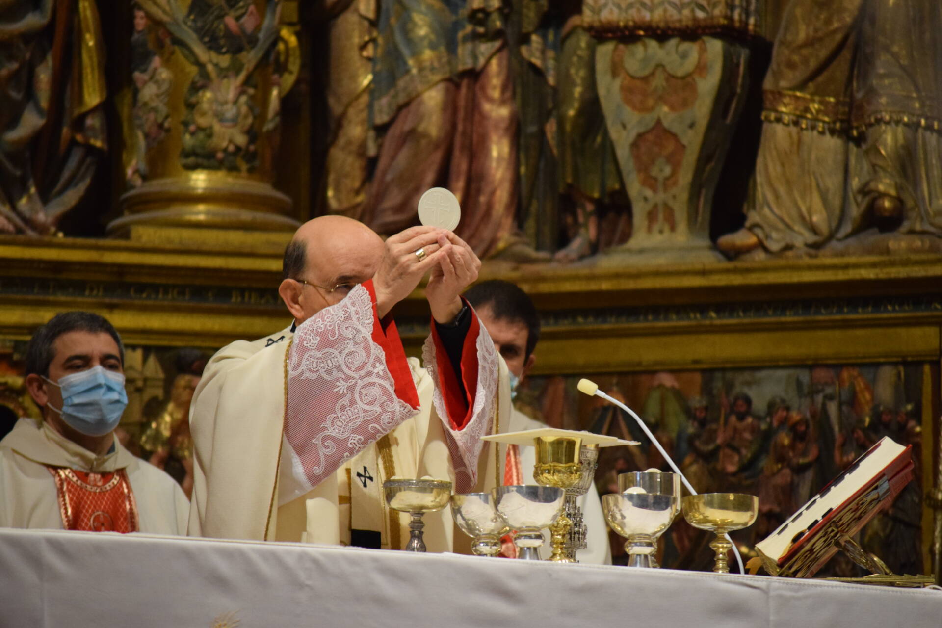 Un Corpus Christi para «agradecer, acoger, adorar y compartir» 2 corpus christi coronavirus_19