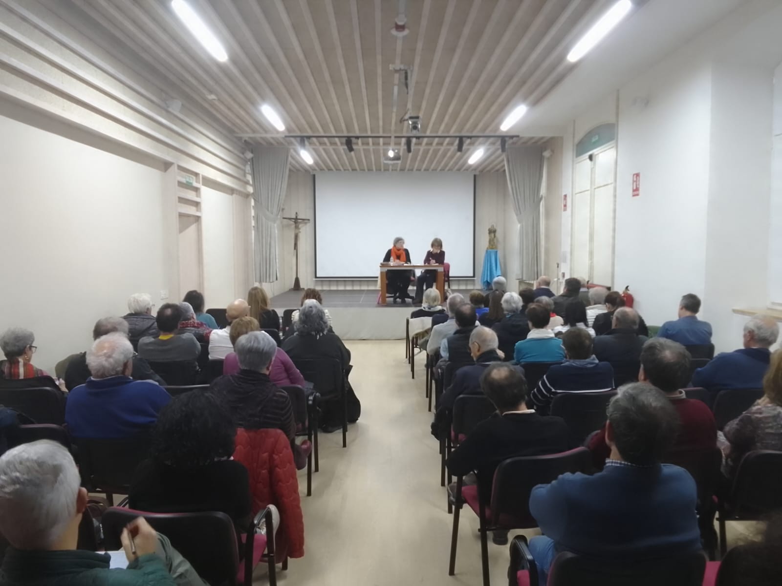 Cristina Inogés culmina las Jornadas de Divulgación de la DSI sobre presencia pública 4 cristina-inogés-jornadas-divulgación-dsi-presencia-pública_06