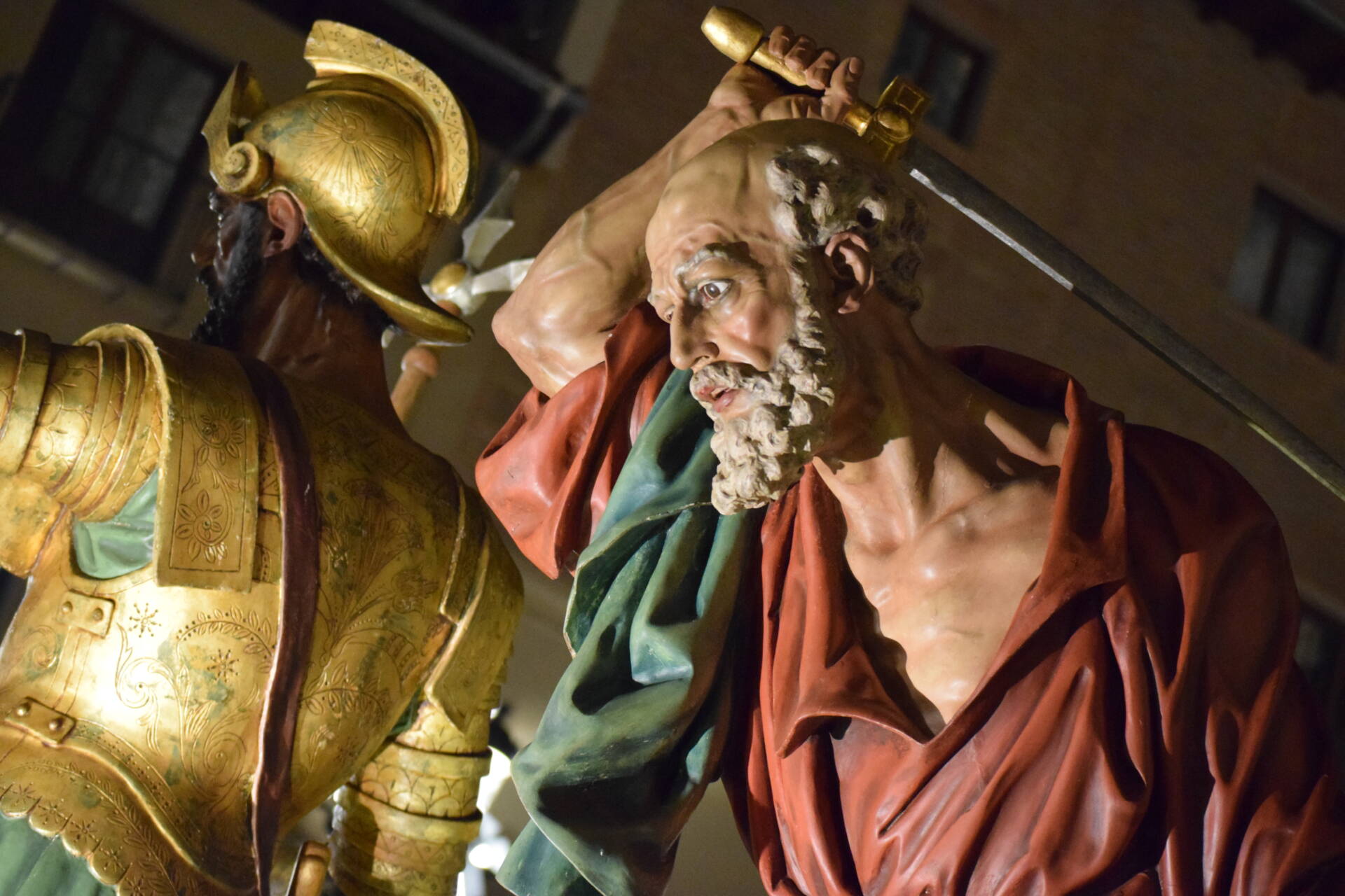 Lluvia de lágrimas ante el paso de Cristo Yacente 4 Cristo yacente Santo Entierro Burgos