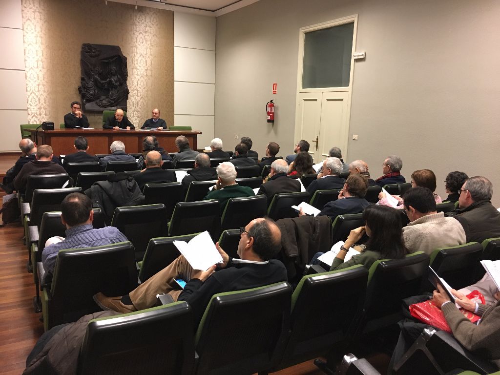"No somos una empresa, sino una familia al servicio de la Iglesia diocesana" 1 curia-diocesana-burgos-1.jpg