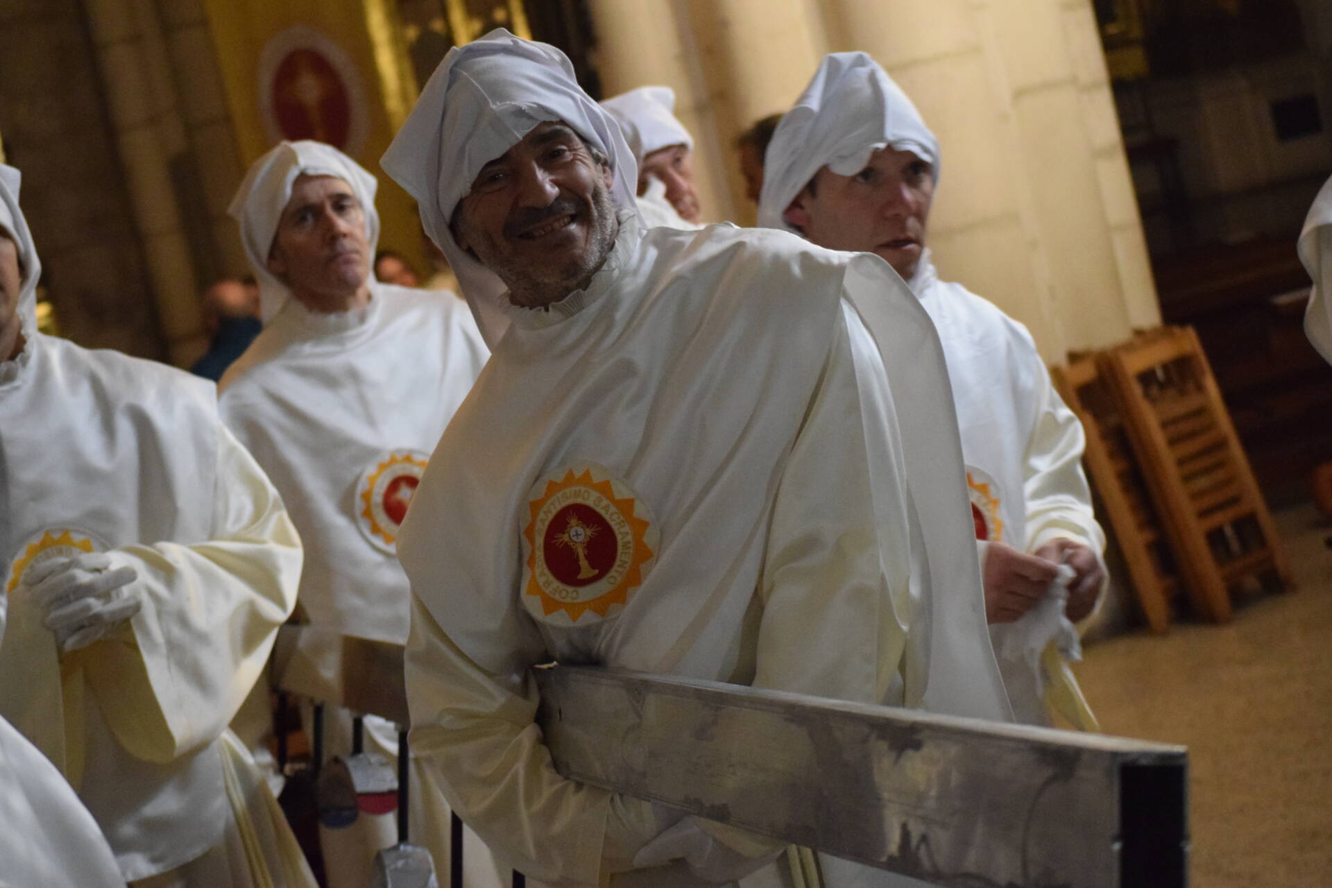 Devoción y lluvia 6 devoción lluvia procesion del encuentro burgos