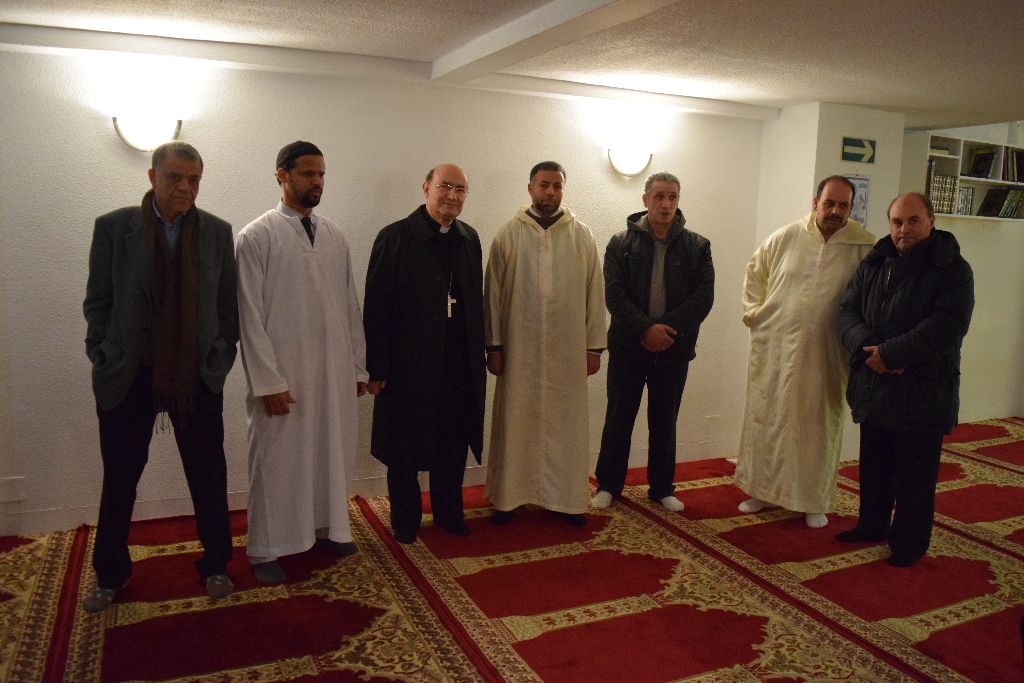 «Cristianos y musulmanes tenemos mucho que compartir» 2 dialogo-cristianos-musulmanes2.jpg