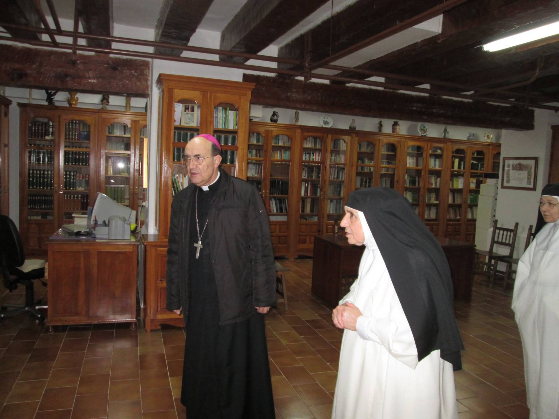 Caleruega recibe la visita pastoral de don Fidel Herráez 4 dominicas caleruega 4