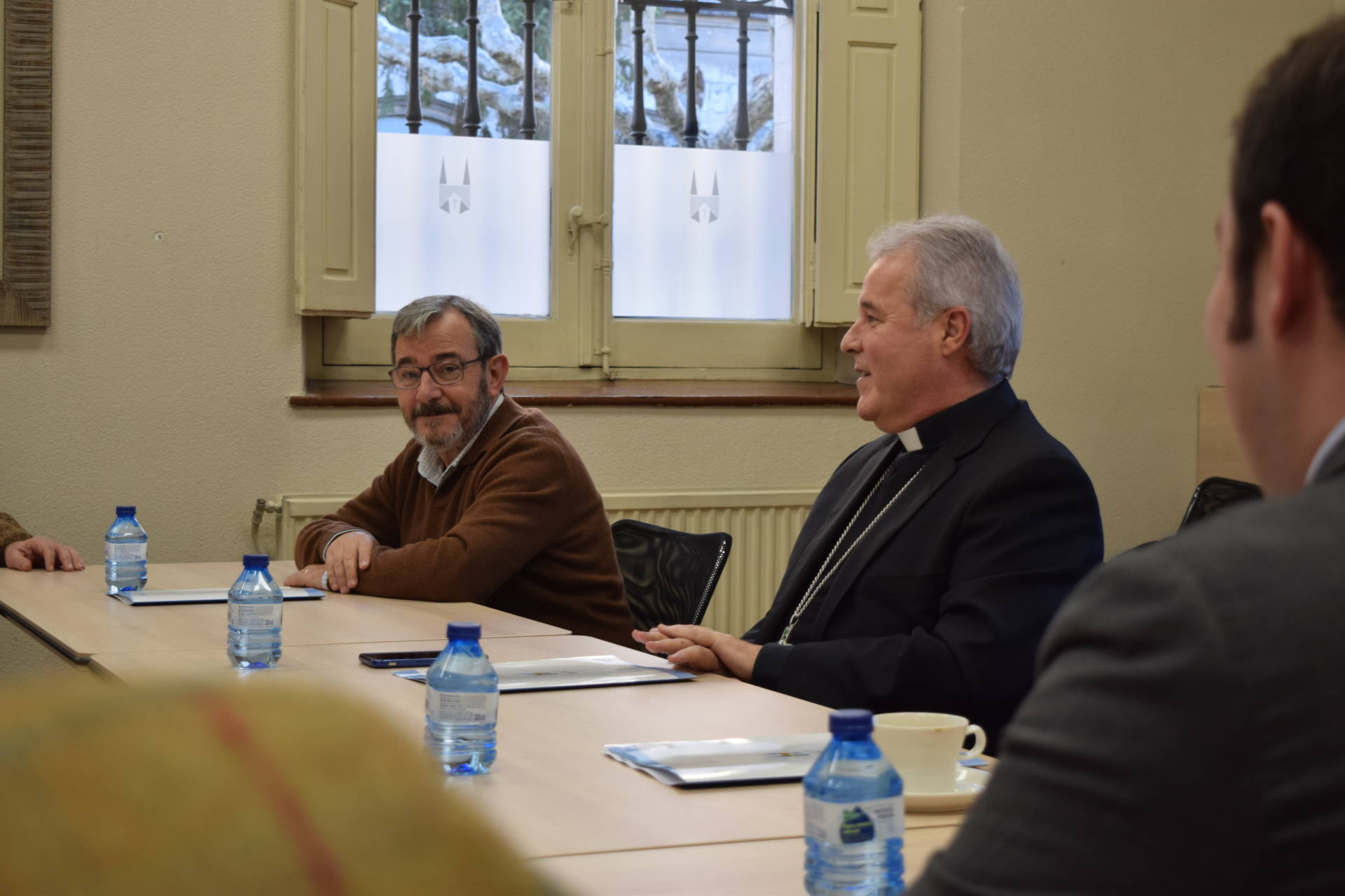 Mons. Iceta recibe a los comunicadores burgaleses en el día de su patrono 12 Mons. Iceta recibe a los comunicadores burgaleses en el día de su patrono