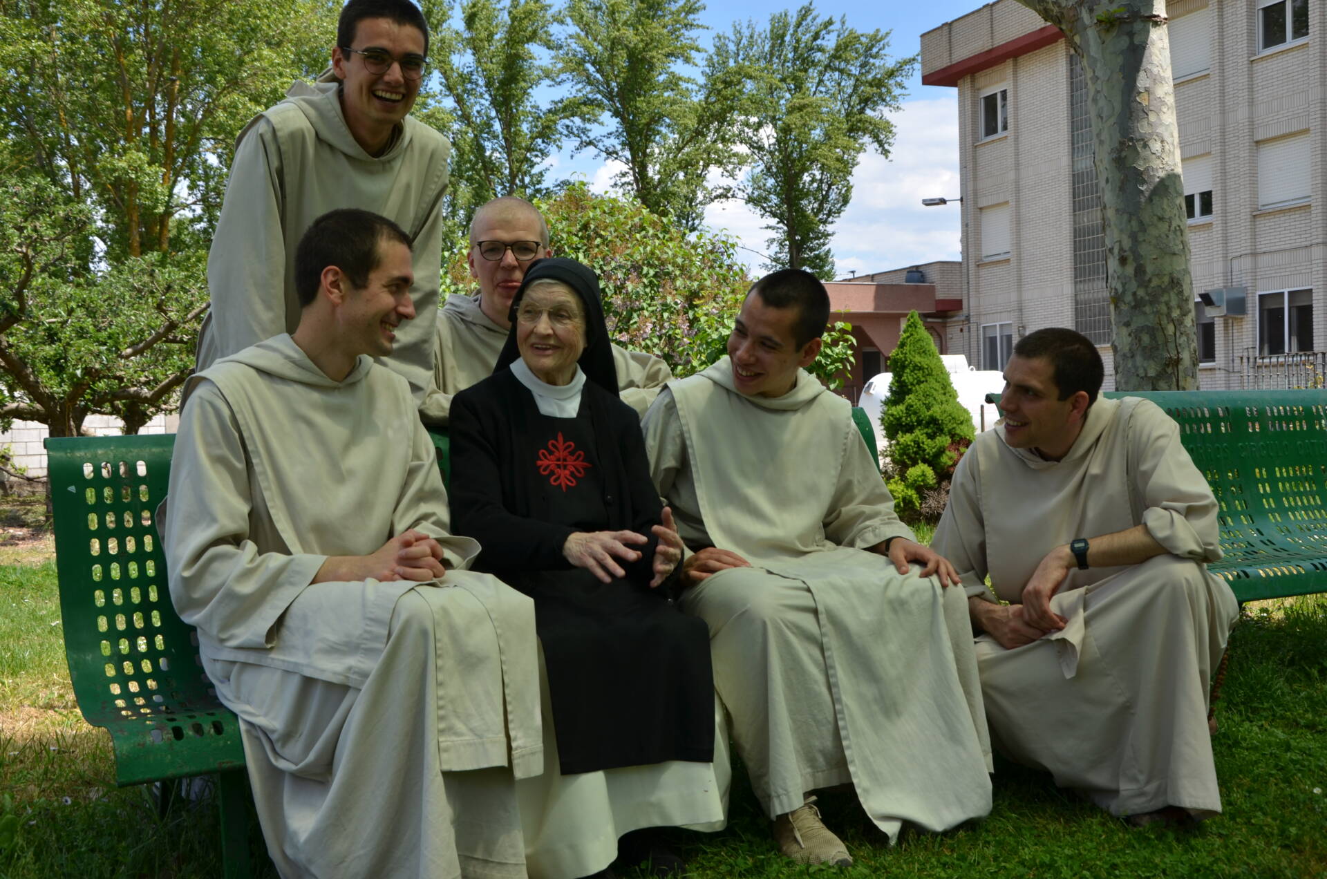 Un nuevo «oasis» de espiritualidad en medio de Burgos 3 dsc 3737
