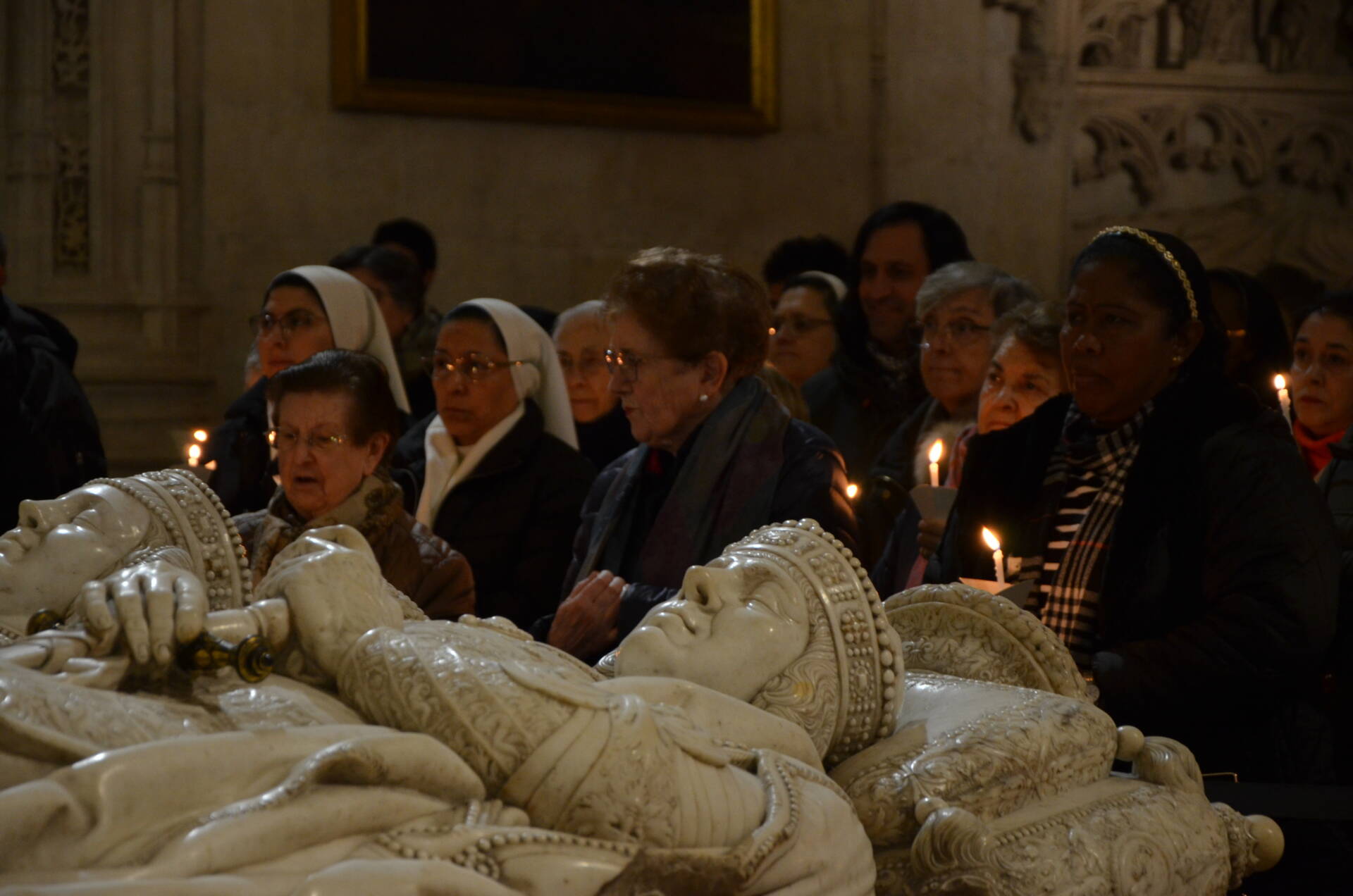 Mons. Iceta, a los consagrados, en su fiesta: «¡Qué importante es aprender a esperar y esperar bien!» 6 DSC_8135