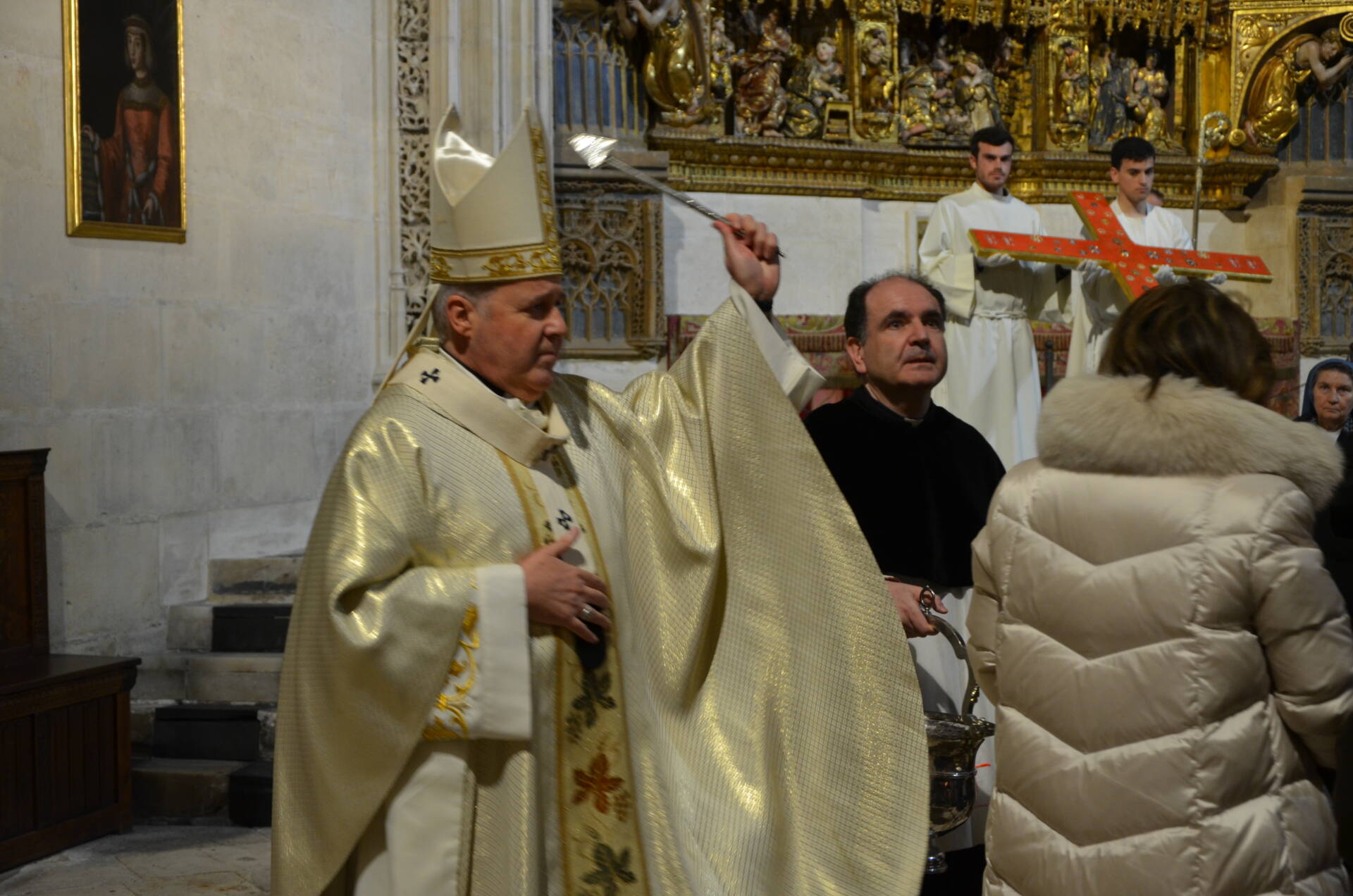 Mons. Iceta, a los consagrados, en su fiesta: «¡Qué importante es aprender a esperar y esperar bien!» 5 DSC_8137