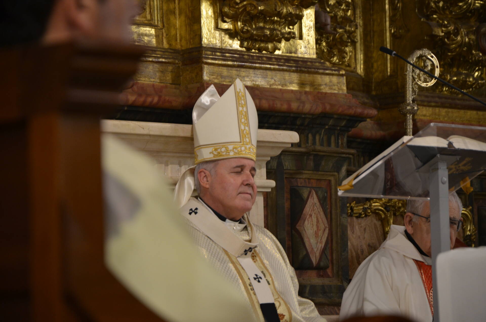 Mons. Iceta, a los consagrados, en su fiesta: «¡Qué importante es aprender a esperar y esperar bien!» 2 DSC_8219