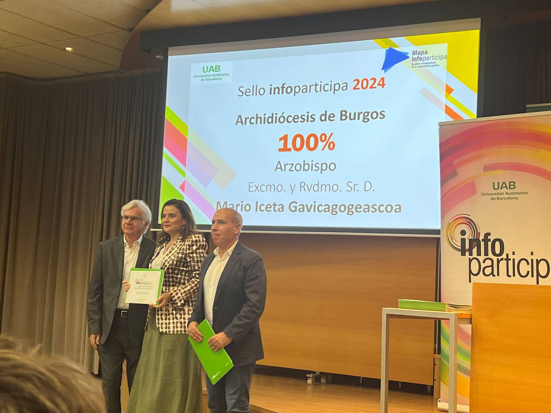 La ecónoma de la archidiócesis recibe el Sello de Calidad y Transparencia de Infoparticipa 6 La ecónoma de la archidiócesis recibe el Sello de Calidad y Transparencia de Infoparticipa
