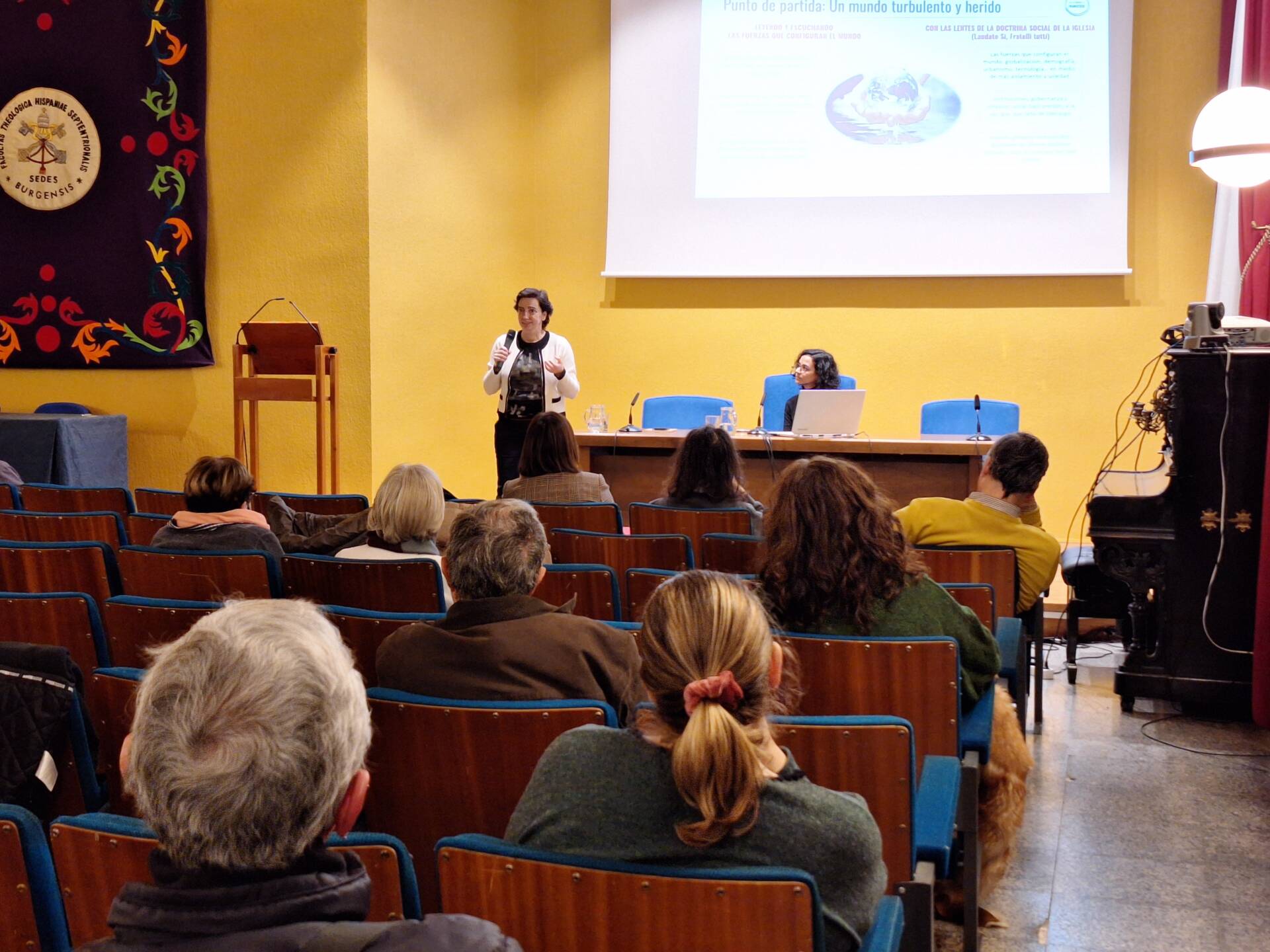 La «economía de Francisco» marca las jornadas de divulgación de la Doctrina Social de la Iglesia 3 economía de francisco