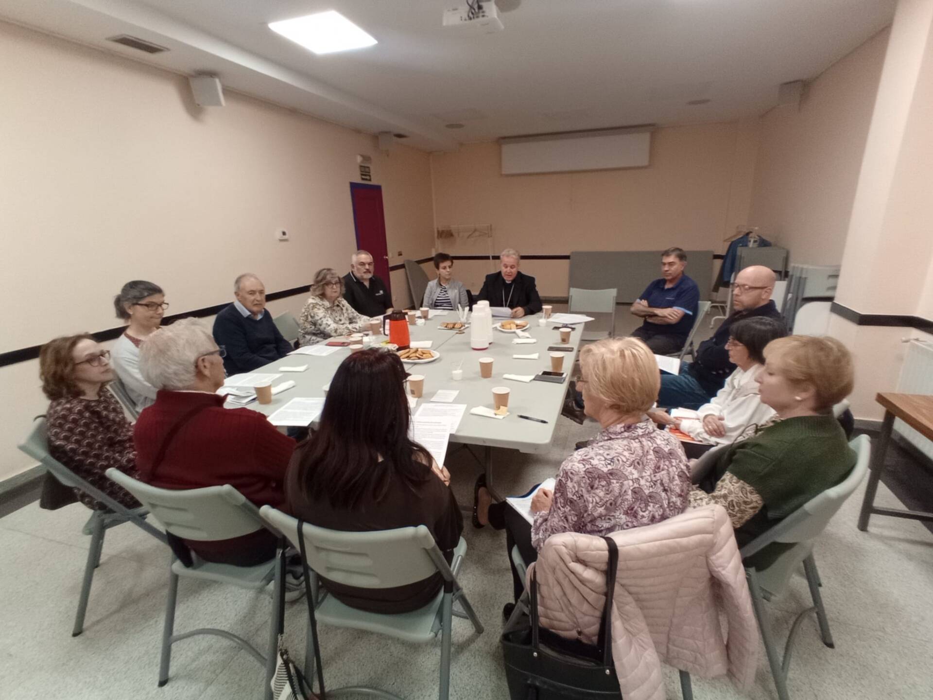 El arzobispo prosigue su visita pastoral en la parroquia del Espíritu Santo 10 El arzobispo prosigue su visita pastoral en la parroquia del Espíritu Santo