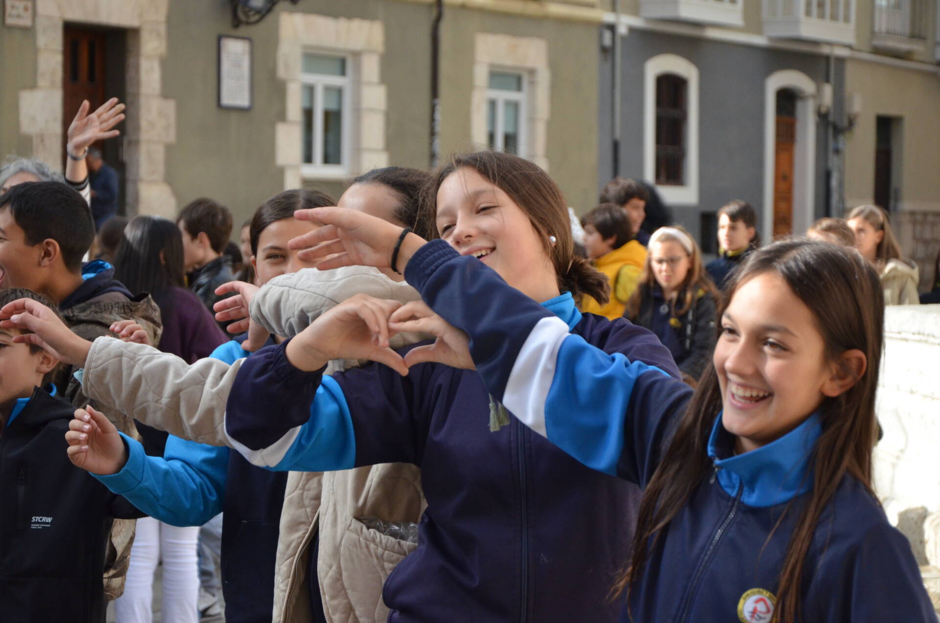 'en-AMOR-arte', lema elegido por los colegios de la Fundación Manjón-Palencia para este curso 10 en-amor-arte-lema-colegios-fundación-manjon-palencia_00008