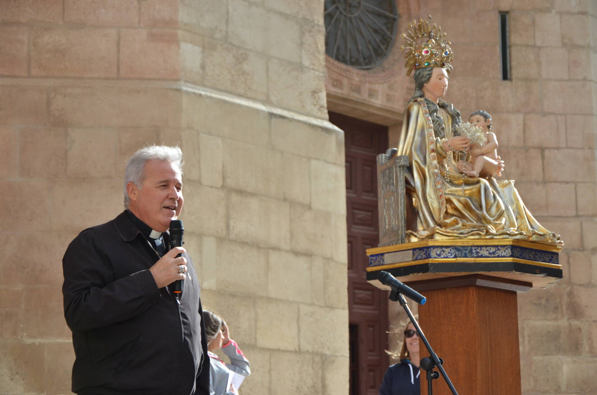 'en-AMOR-arte', lema elegido por los colegios de la Fundación Manjón-Palencia para este curso 8 en-amor-arte-lema-colegios-fundación-manjon-palencia_00010