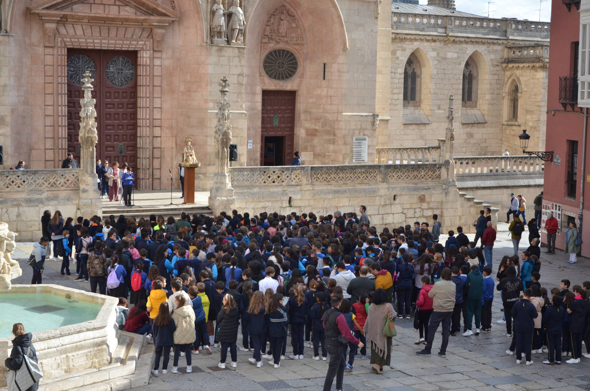 'en-AMOR-arte', lema elegido por los colegios de la Fundación Manjón-Palencia para este curso 5 en-amor-arte-lema-colegios-fundación-manjon-palencia_00014