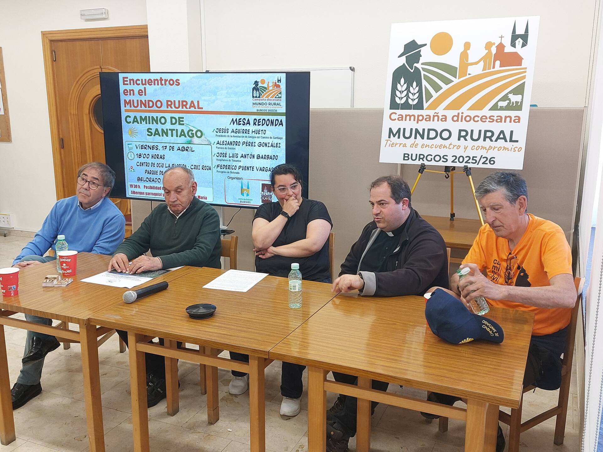 «El Camino transforma los pueblos por donde pasa y las personas» 9 encuentros-mundo-rural-belorado-camino-santiago_03