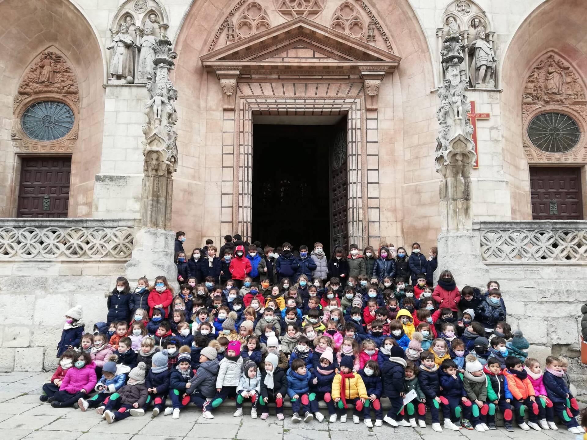 Escolares visitan la Catedral con motivo del Año Santo 1 escolares catedral burgos