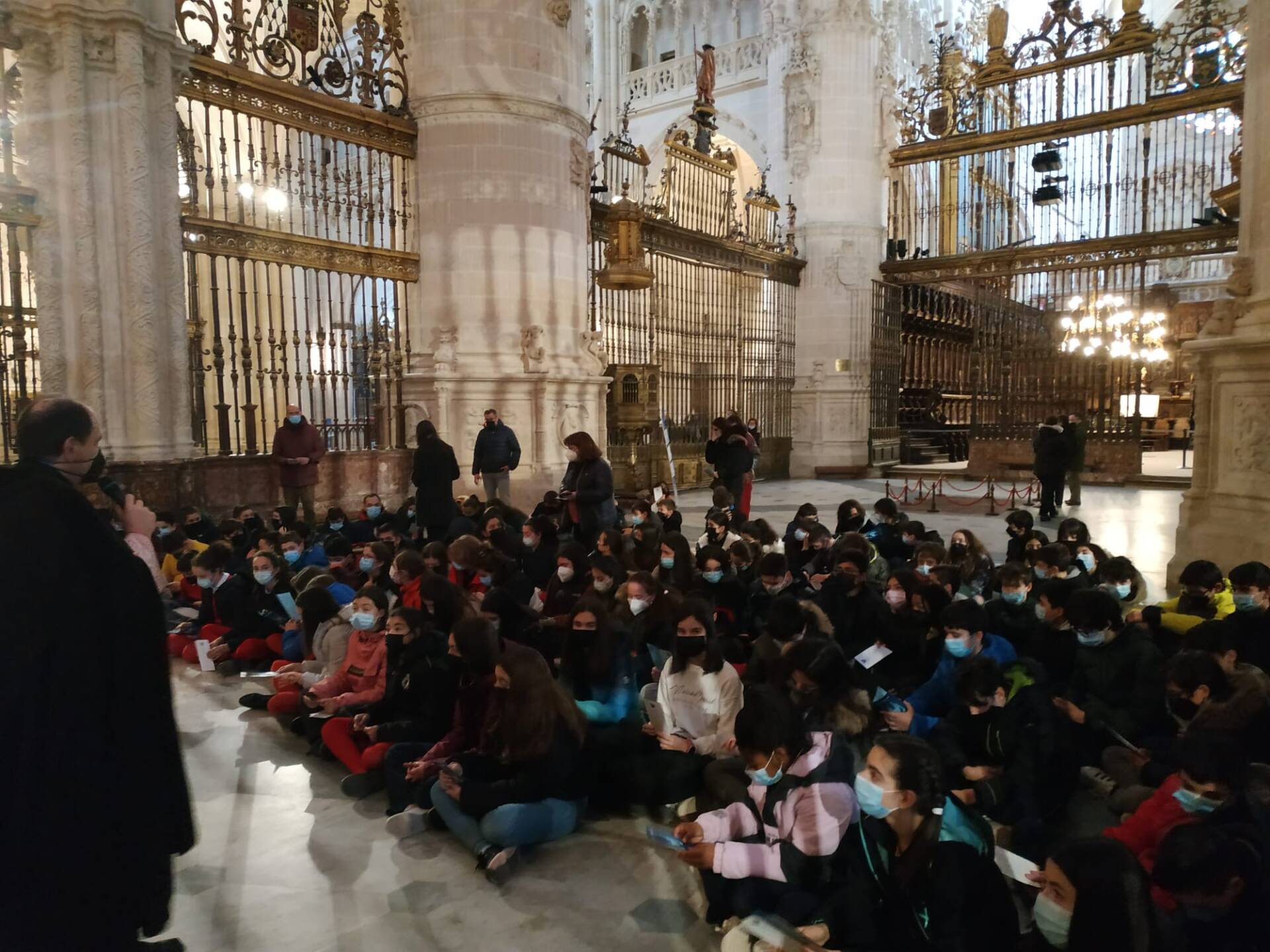 Escolares visitan la Catedral con motivo del Año Santo 5 escolares catedral burgos