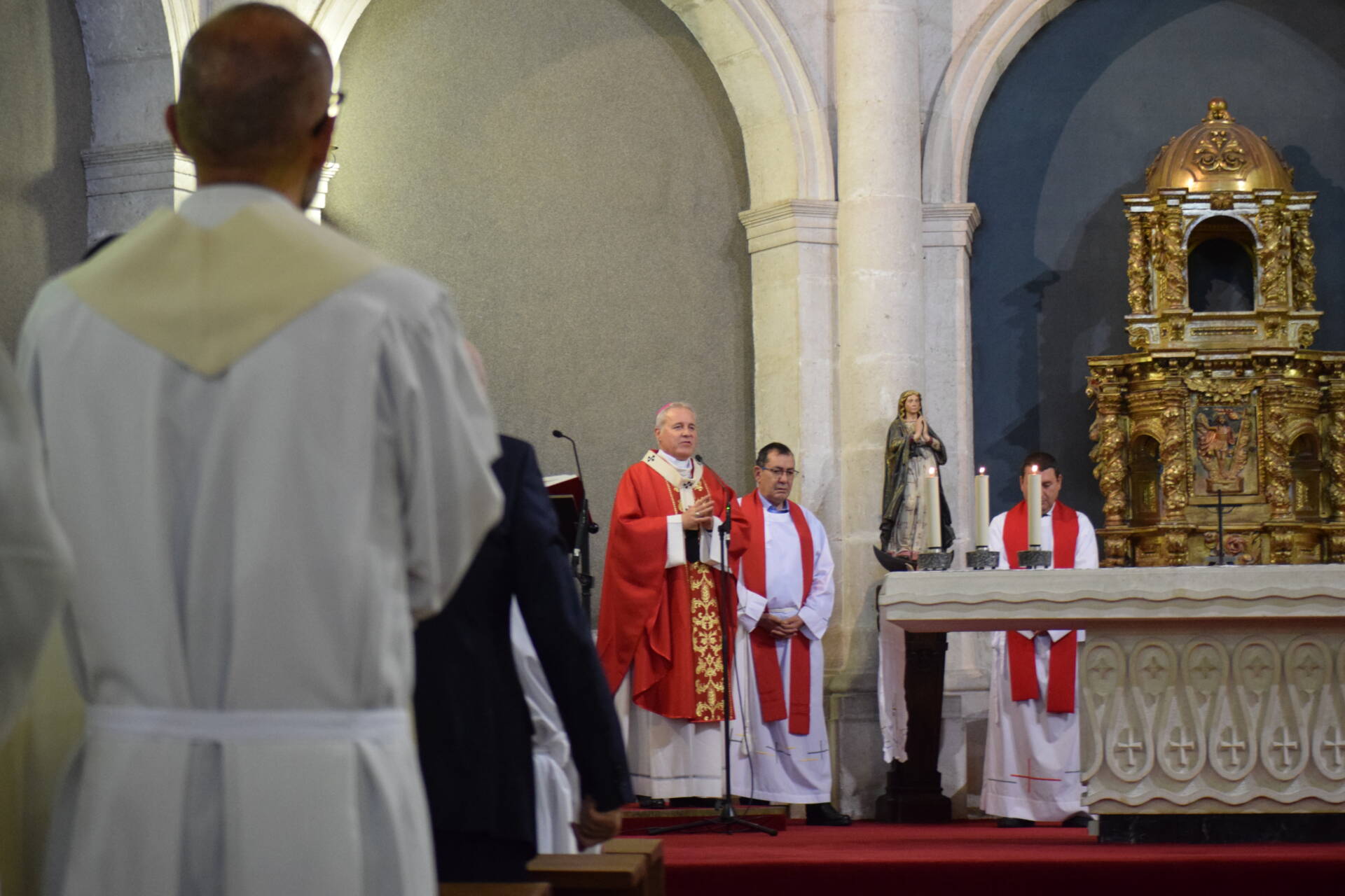 El arzobispo desea una Teología que ayude a «reparar las brechas» de la sociedad 2 facultad teología caridad burgos