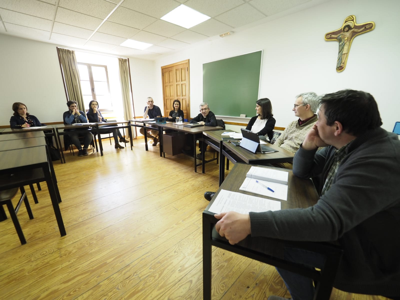 Las delegaciones de Familia y Vida celebran su encuentro regional anual 2 familia cyl 5