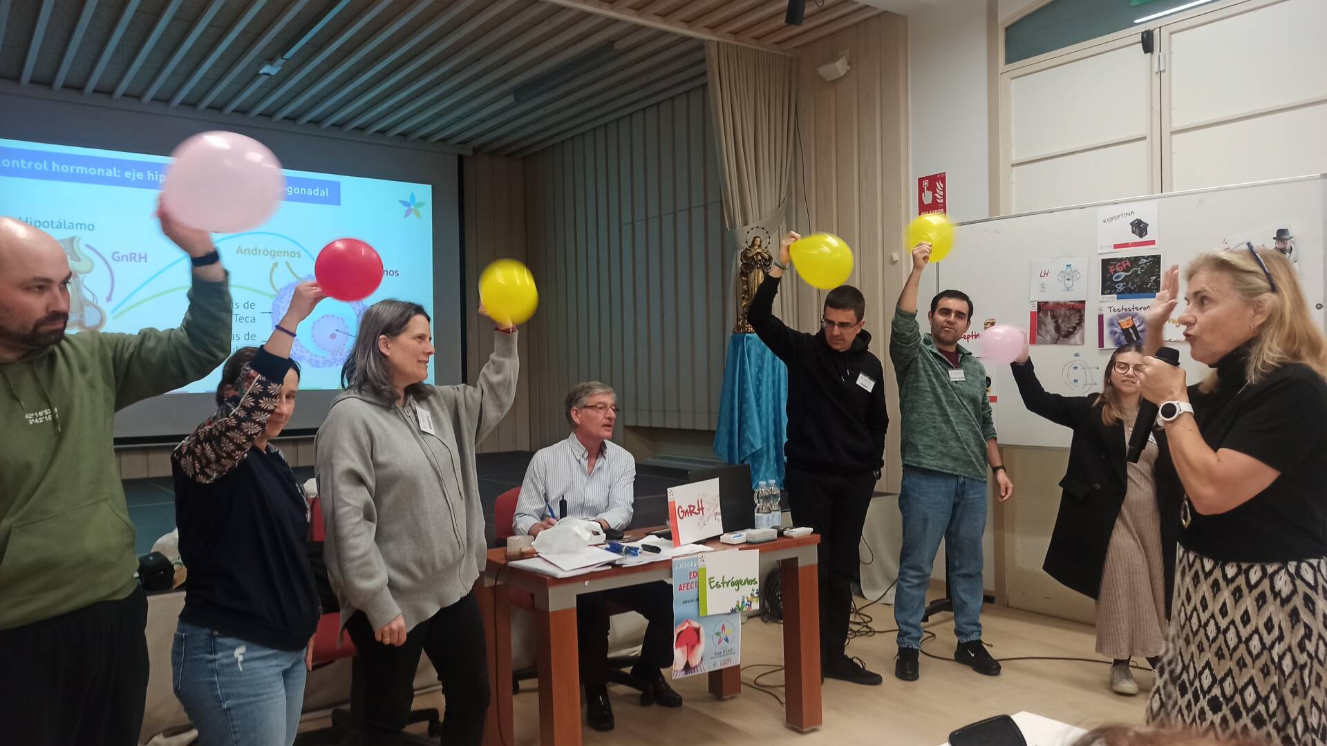 Familia y Vida organiza el primer curso del programa Teen STAR en Burgos 6 familia-vida-primer-curso-del-programa-teen-STAR-burgos_06