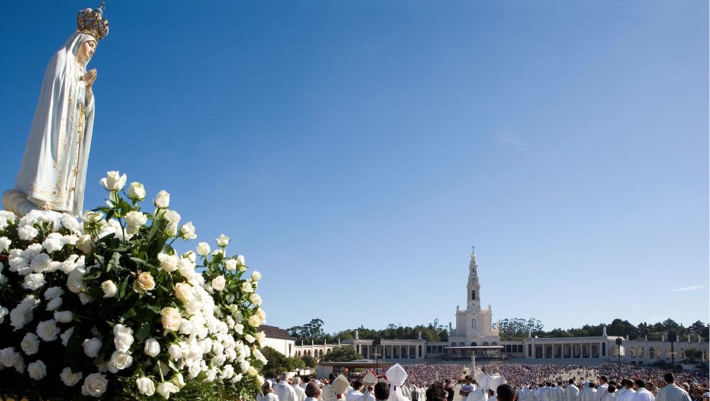 El secretariado de Peregrinaciones da a conocer su programa de viajes para 2017 1 fatima