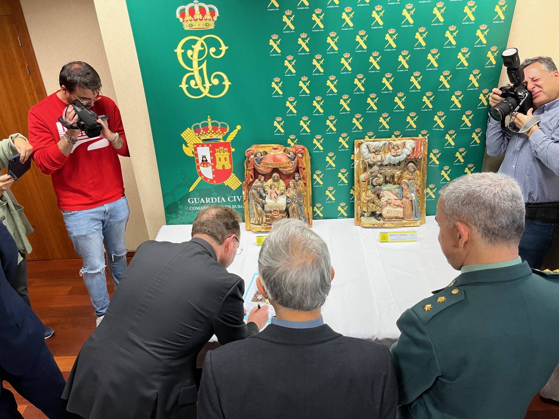 Recuperadas dos obras robadas de la Ermita "Virgen del Castillo" de Las Hormazas 7 foto6