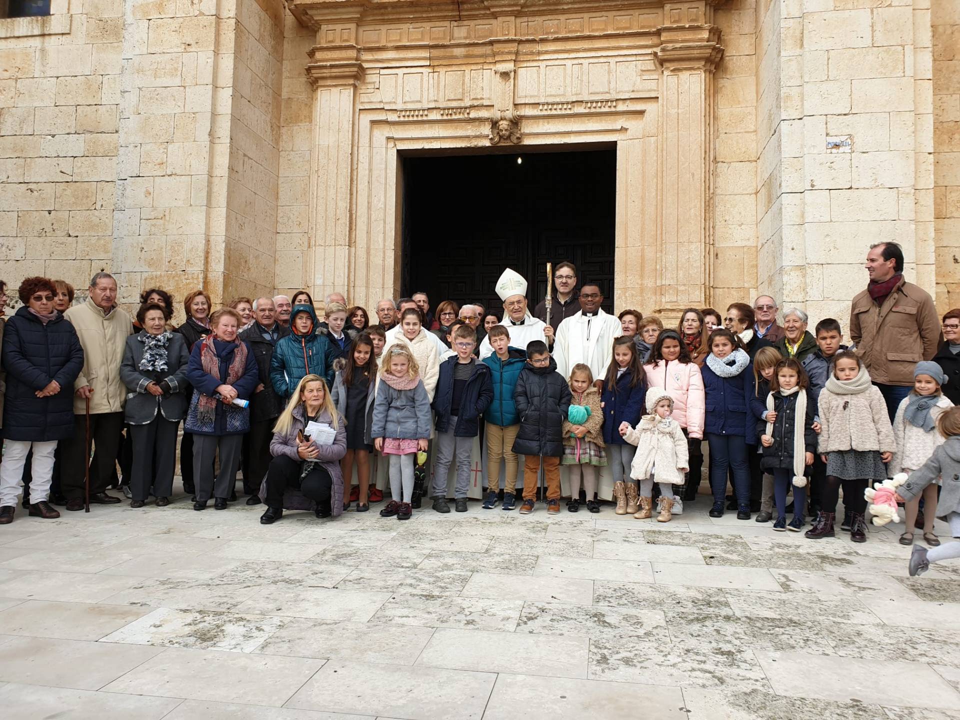 Fuentespina recibe la visita pastoral del arzobispo 5 fuentespina 5